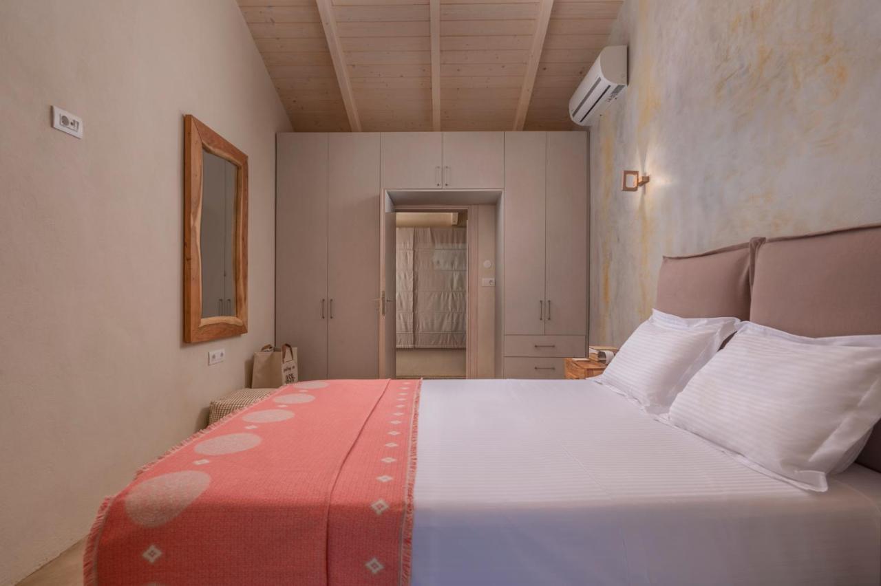 Carvella - A Sublimely Relaxing Escape! Villa Planos